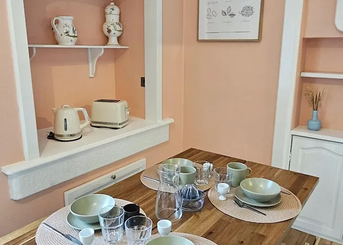 Maison Le Beauregard * 比桑